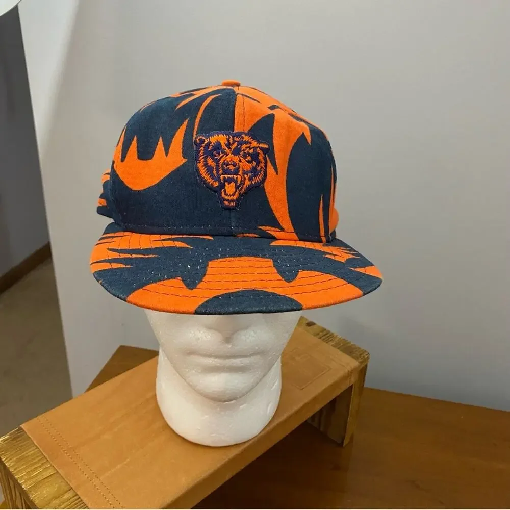 ZUBAZ VTG NFL CHICAGO BEARS STRIPED STRAPBACK MENS HAT‎ AOP MADE IN USA